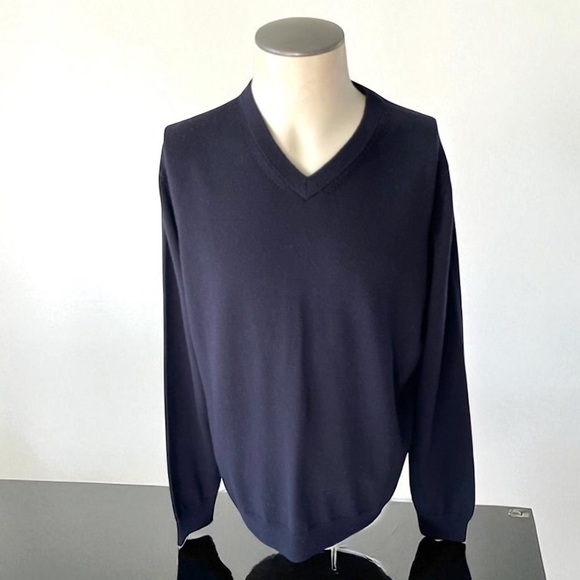 NORDSTROM EXTRA FINE MERINO WOOL V-NECK BLUE SWEATER